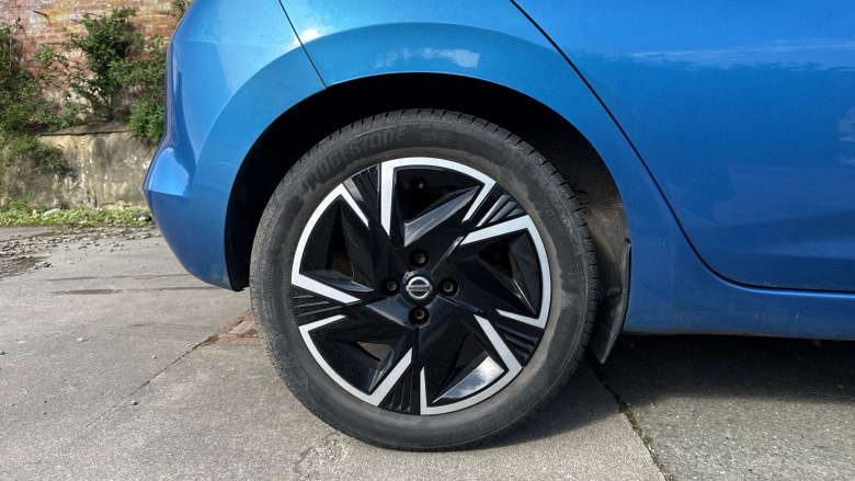 Nissan Micra 1.0 IG-T 92 Acenta 5dr CVT Petrol Hatchback